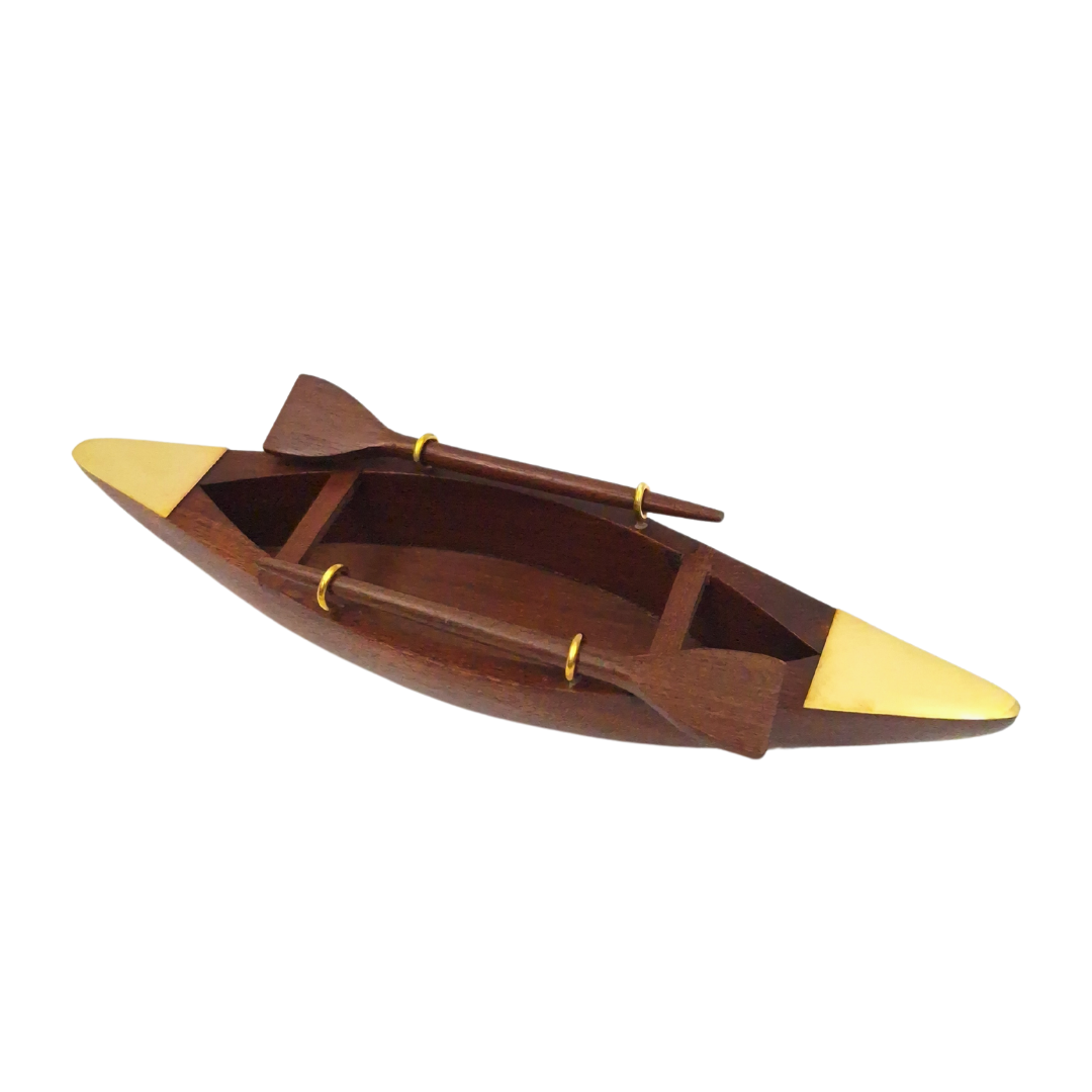 Elegant houten scheepsmodel 25 cm - Decoratie voor op het bureau met messing elementen - Ideaal cadeau voor een zeiler met optie voor personalisatie door gravure - Maritieme en retrostijl