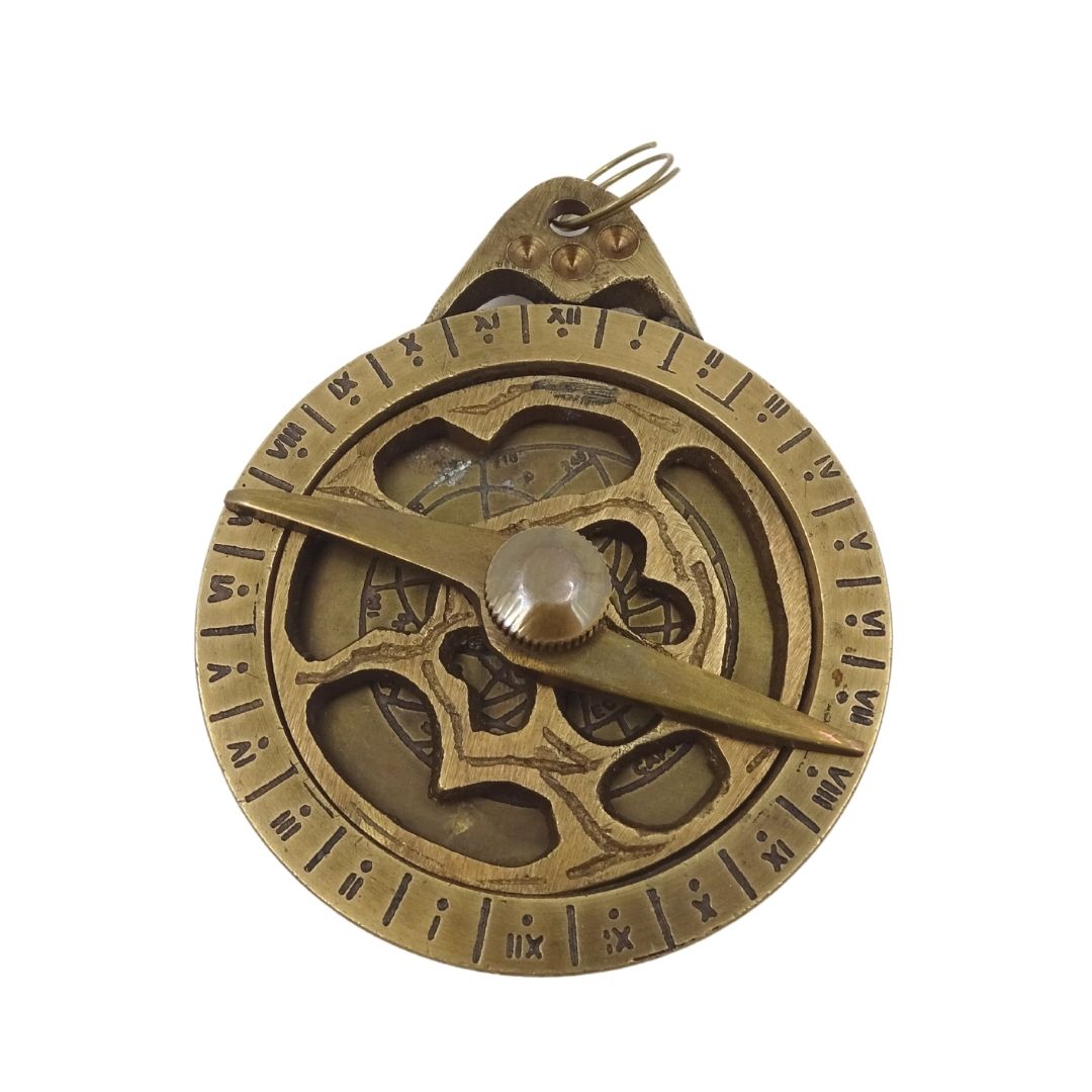 Messing astrolabium-sleutelhanger KR105 met mogelijkheid tot personalisatie met gravure