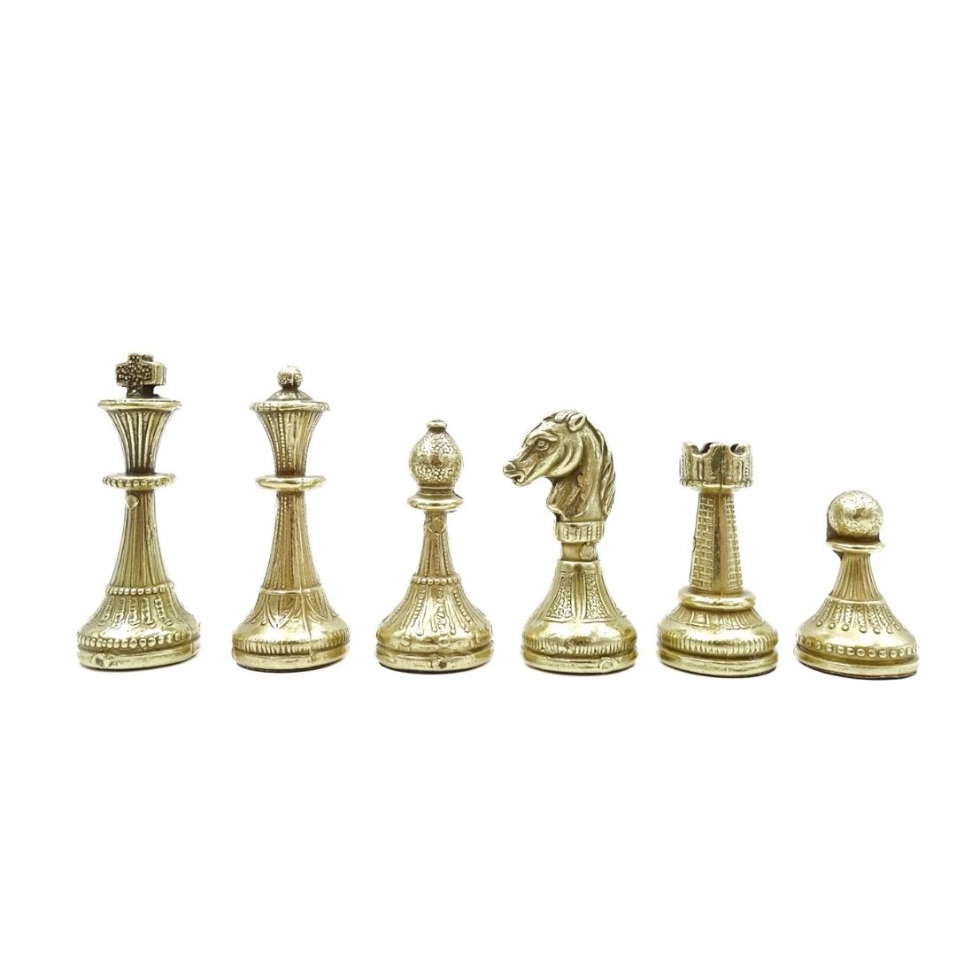Exclusieve metalen schaakset Italfama 28x28 cm met mogelijkheid tot personalisatie met gravure, bruin-zwart schaakbord, goud- en zilverkleurige stukken