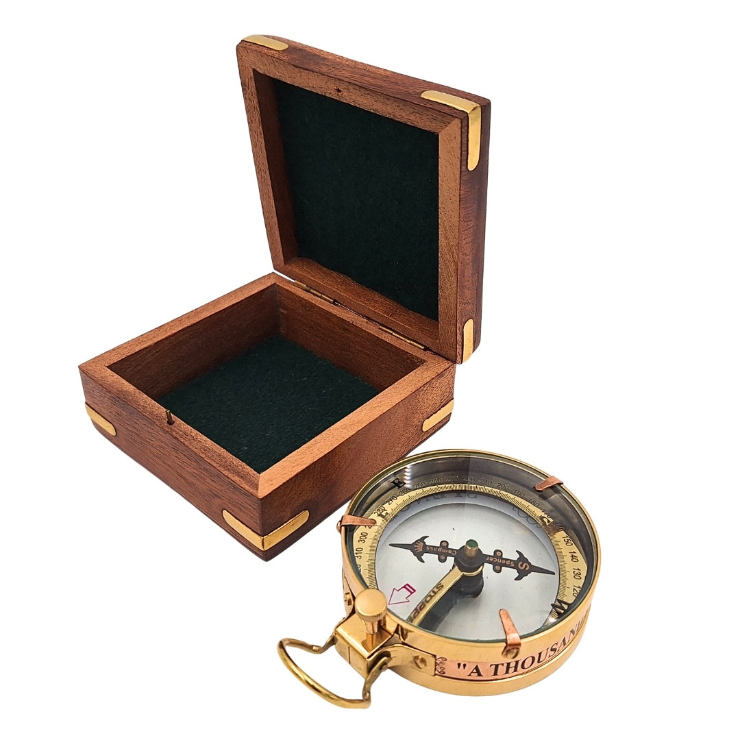 Retro messing kaartleeskompas Map Reader met gravure in houten doos