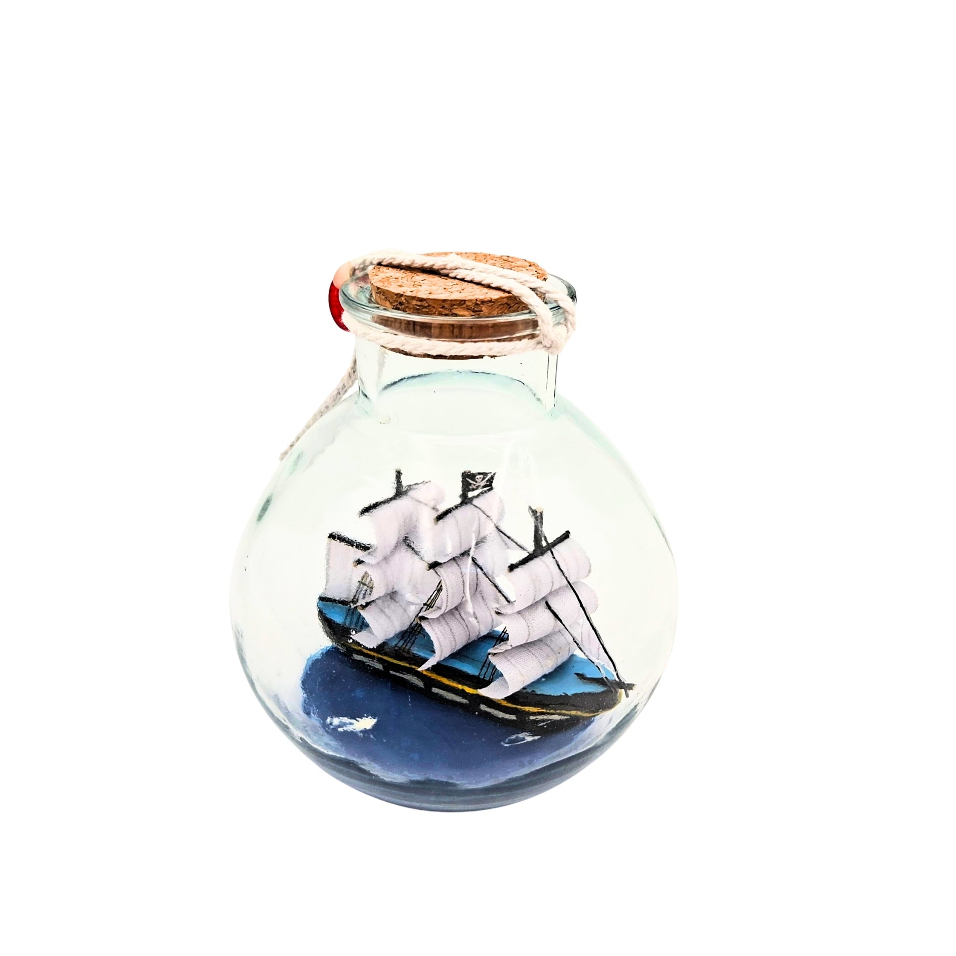 Miniatuurzeilschip in een fles met mogelijkheid tot personalisatie door gravure – klassieke maritieme decoratie als cadeau, 10 x 10 x 11 cm