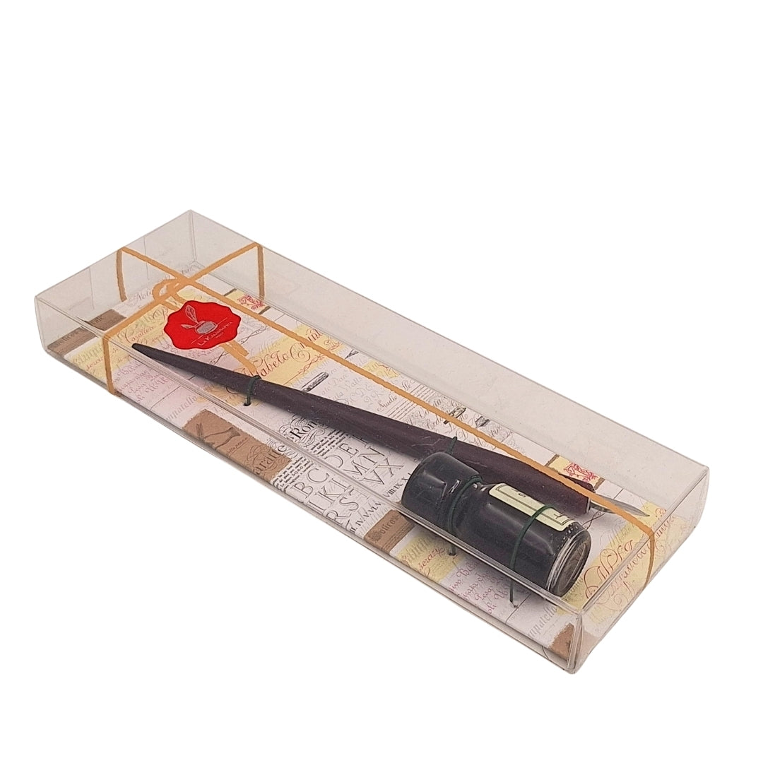 Elegante kalligrafieset met houten pen en zwarte inkt, mogelijkheid tot personalisatie met gravure, ideaal als cadeau voor liefhebbers van de schrijfkunst, in decoratieve verpakking 7,5 x 22 x 3 cm