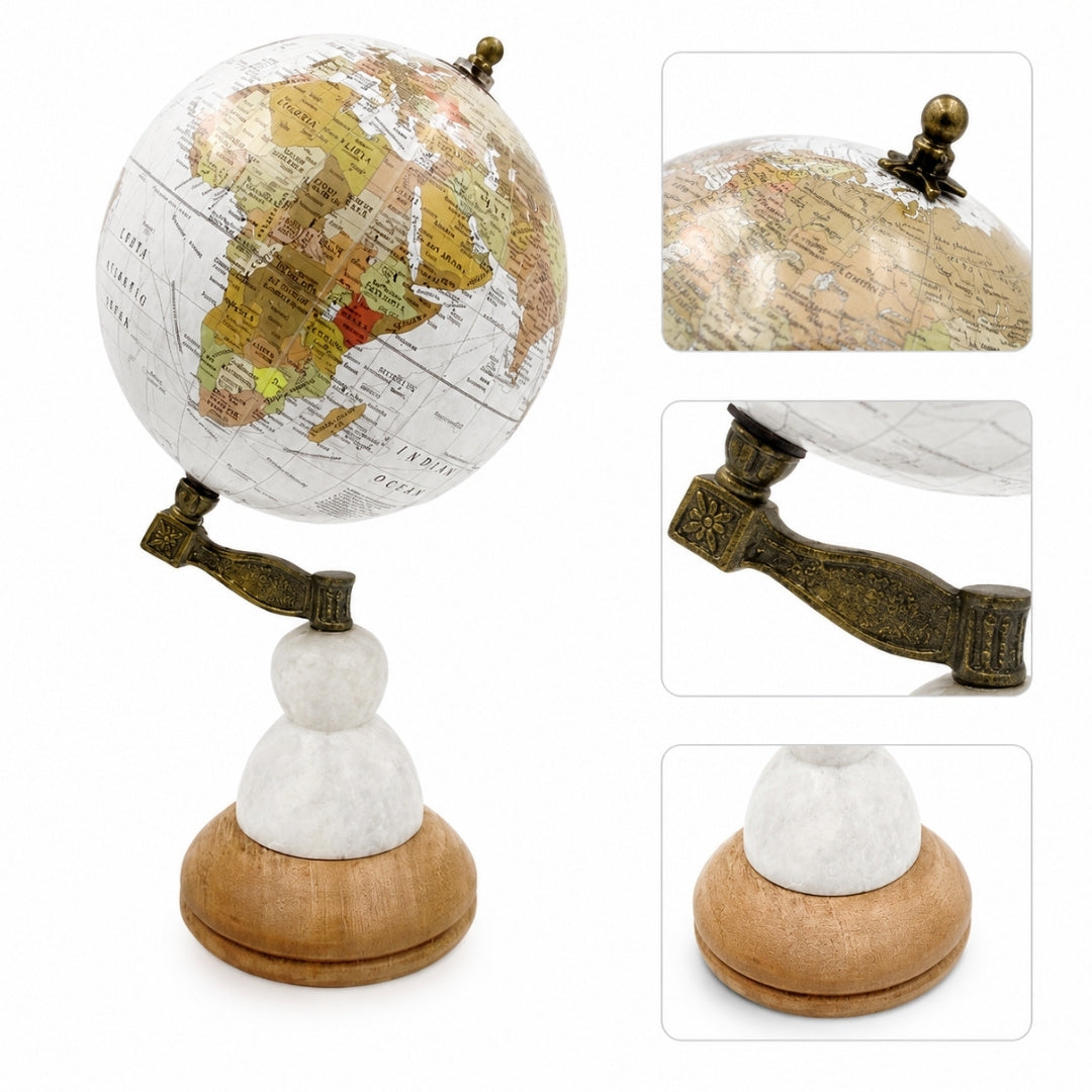 Decoratieve wereldbol Voyager op een marmer-houten voet met optie voor personalisatie van de gravure – elegant cadeau voor reisliefhebbers, hoogte 32 cm, diameter 15,5 cm, witte kaart met kleurrijke continenten