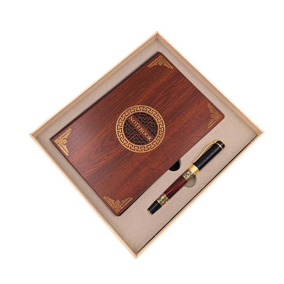 Exclusieve premium geschenkset A5-notitieboek met houten omslag en pen – personalisatie met gravure, ideaal als cadeau voor een baas, docent of kunstenaar – donkerbruin met gouden elementen