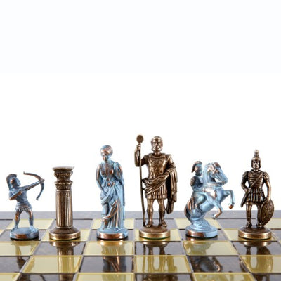 Messing schaakspel Boogschutters 44x44cm met mogelijkheid tot personalisatie met gravure - luxe cadeau voor liefhebbers van mythologie en strategie, hoogwaardige handgemaakte stukken