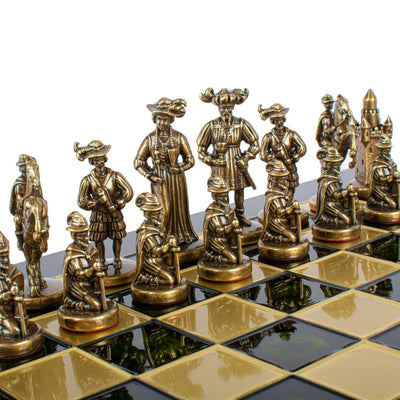 Exclusief metalen schaakspel met messing schaakbord 44 x 44 cm – middeleeuwse figuren met mogelijkheid tot personalisatie door gravure