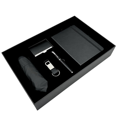 Elegante geschenkset Classico met personalisatie - leren notitieboek A5, paraplu, pen, visitekaarthouder en sleutelhanger in esthetische geschenkdoos