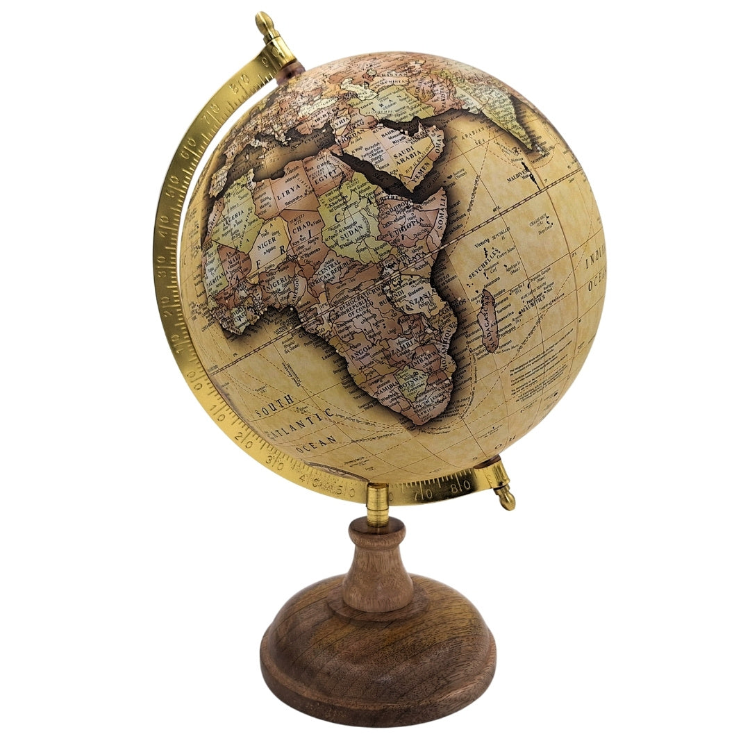 Stijlvolle decoratieve retro globe op houten voet 32 cm met personalisatiemogelijkheid door gravure