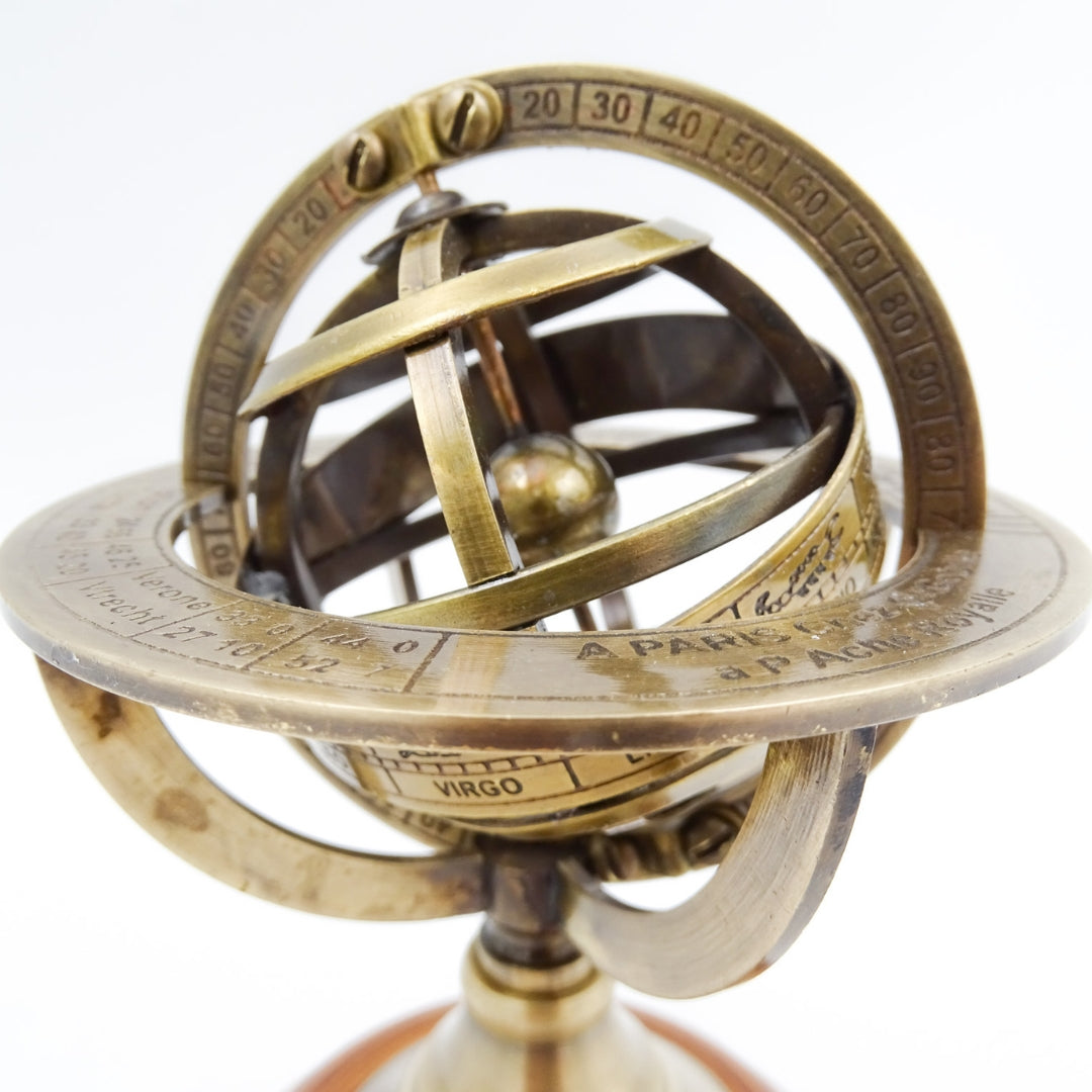 Messing astrolabium 14cm met gravure - uniek cadeau voor liefhebbers van astronomie, elegante decoratie van messing en hout in goudkleur