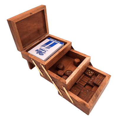 Elegante 3-in-1 spellenset met gepersonaliseerde gravure - kaarten, dobbelstenen, domino in houten doos met messing versieringen - ideaal cadeau voor spelliefhebbers - afmetingen 12 x 9,5 x 10,5 cm