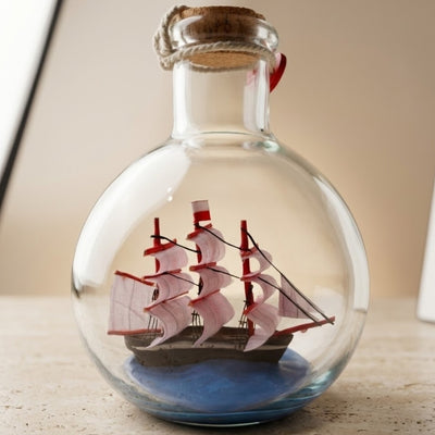 Schip in fles Rafandynka met mogelijkheid tot personalisatie met gravure – klassieke maritieme decoratie van 8,5 cm als cadeau voor een zeilliefhebber