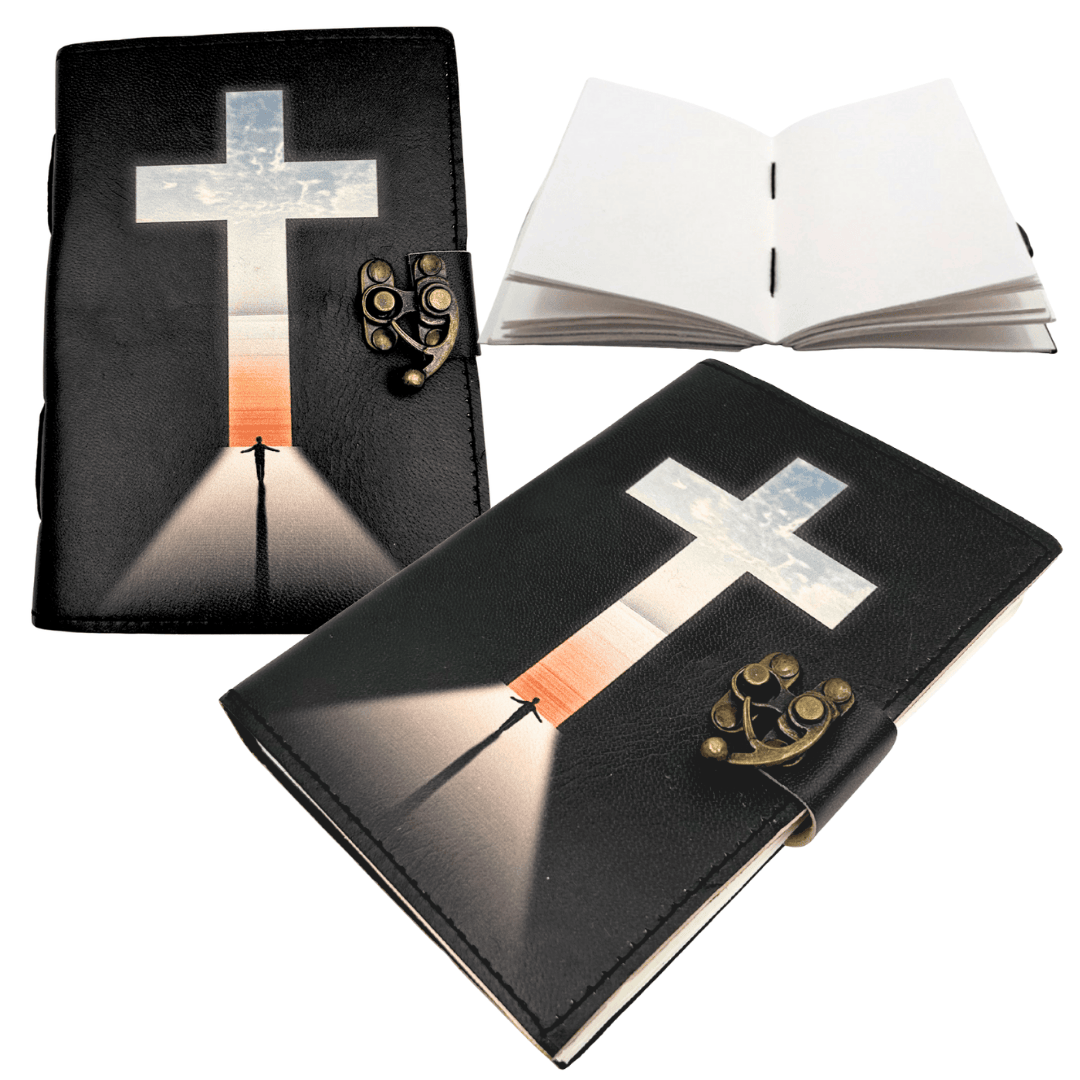 Leren notitieboek kruis religieus gebedenboek met gravure