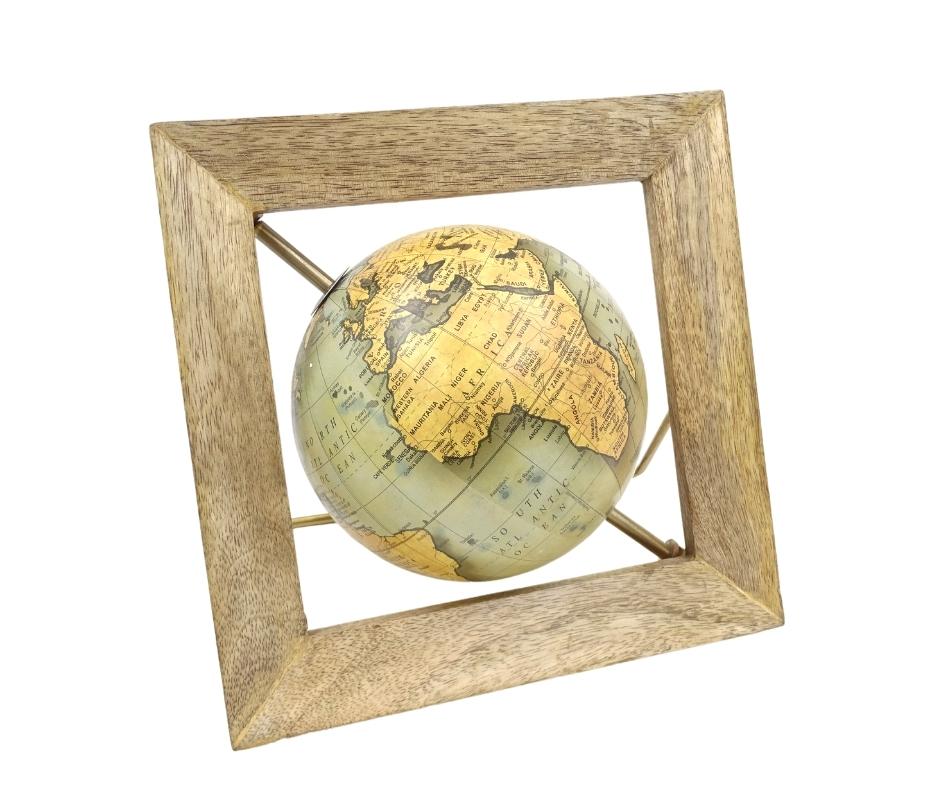 Decoratieve wereldbol GLB-40 in een houten frame met mogelijkheid tot personalisatie met gravure, blauw-gele kaart, diameter 15 cm