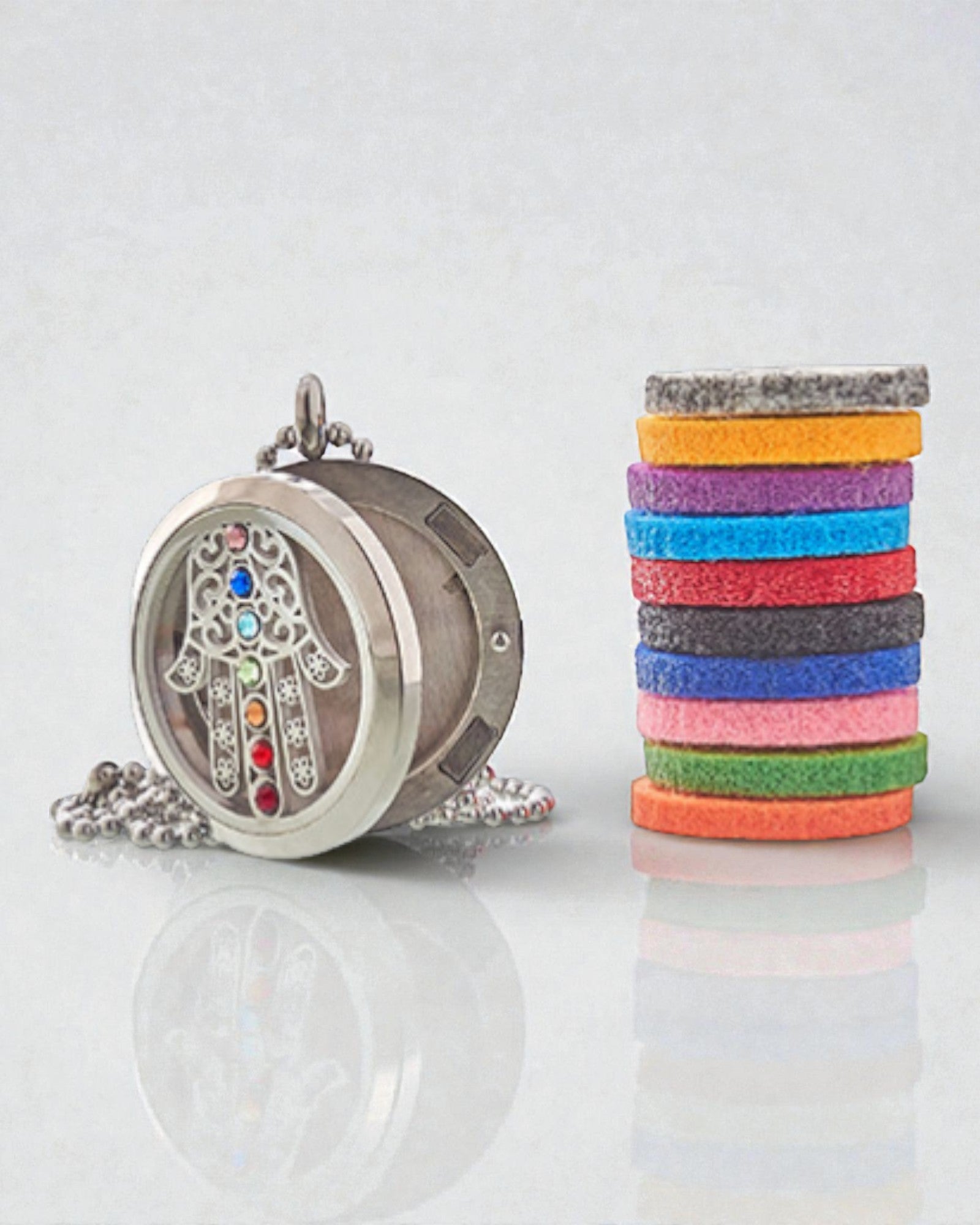 AromaHamsa Chakra – Aromatherapeutische halsketting met Hamsa-medaillon 30 mm