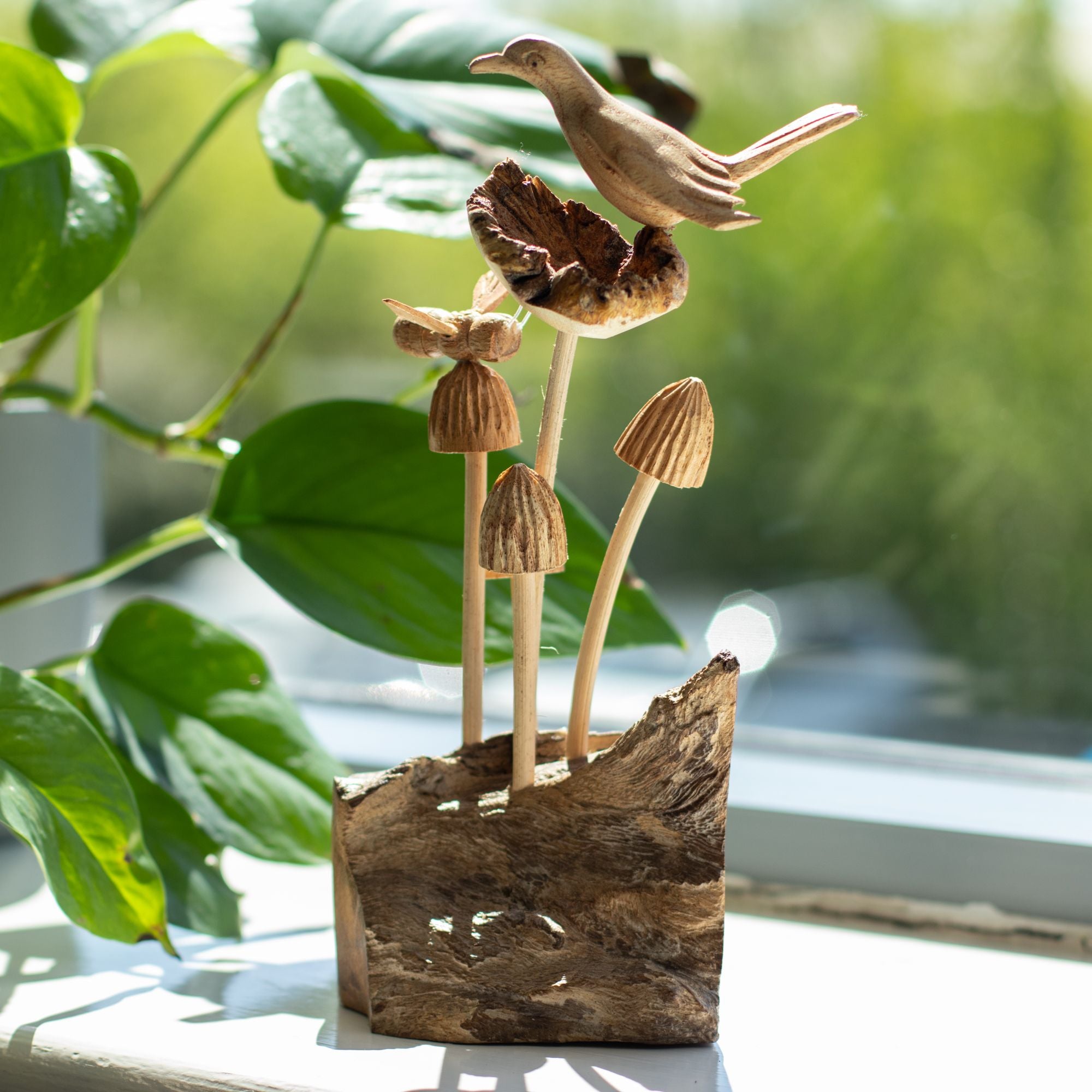 Sculptuur van parasiet hout