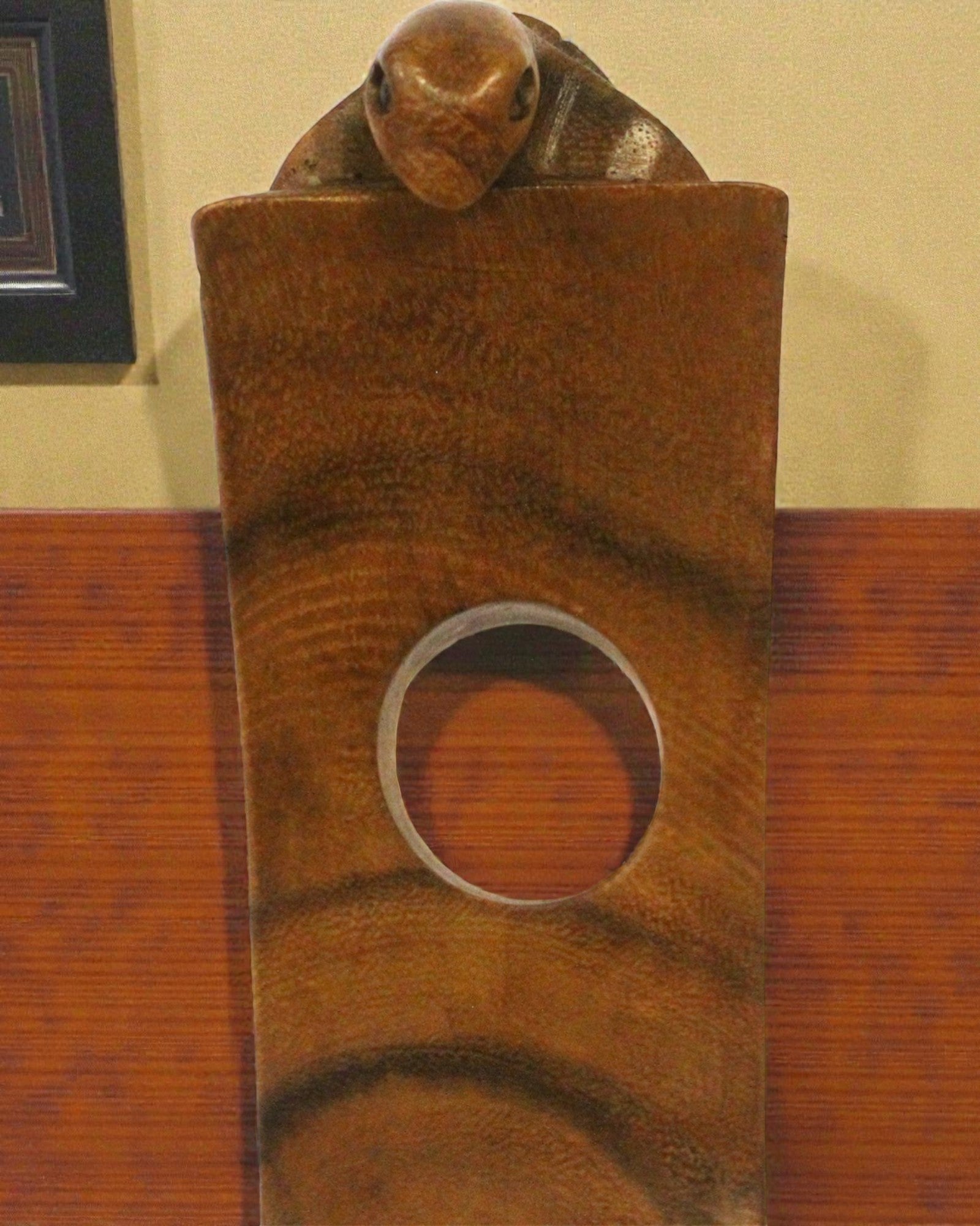 Tortu Balance – met de hand gesneden balancerende wijnhouder in de vorm van een schildpad