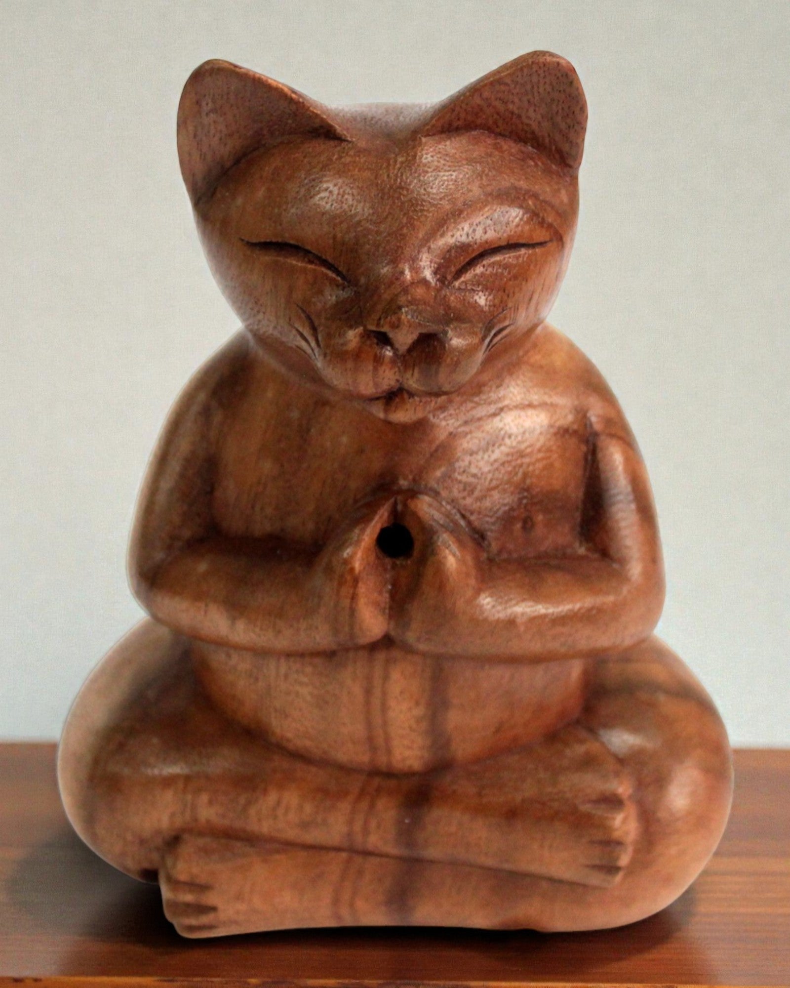 ZenCat Groot – 17 cm, houten yogakat voor wierookstokjes