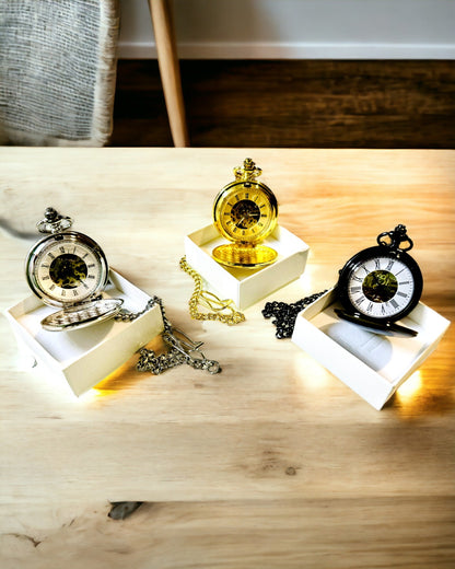 Klassieke Mechanische Zakhorloge met Dubbele Deksel, Handmatig, Gouden Kleur, met Gravure