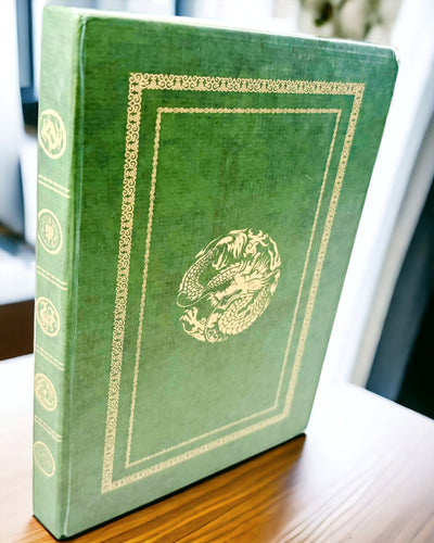 Groen Decoratief Notitieboek met Drakenmotief - Fantasy Inspiraties, met gravure