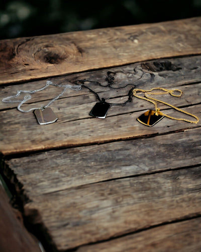 Ketting met Dog Tag "Drie Tintjes Stijl" - Identiteitsplaatje - Elegante Hanger van Roestvrij Staal met Gravure Optie