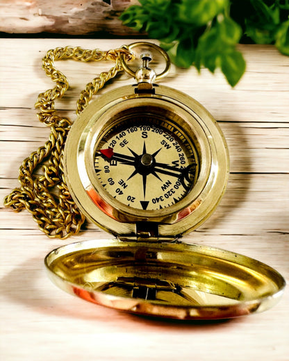 Gouden Kompas "Przygoda" – Elegante Navigator van Ontdekkingen