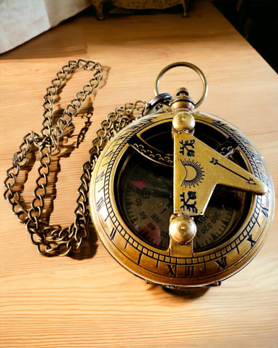 Reizigerskompas met gravure, personalisatie – Handwerk van Indiase Ambachtslieden