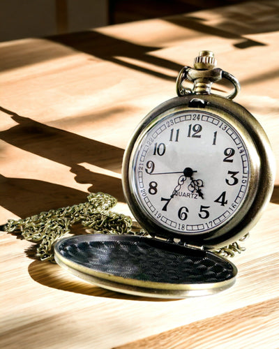 Vintage zakhorloge met personalisatiemogelijkheid - geborsteld goud