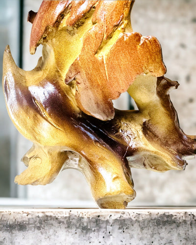 Abstracte Paardensculptuur van Hars