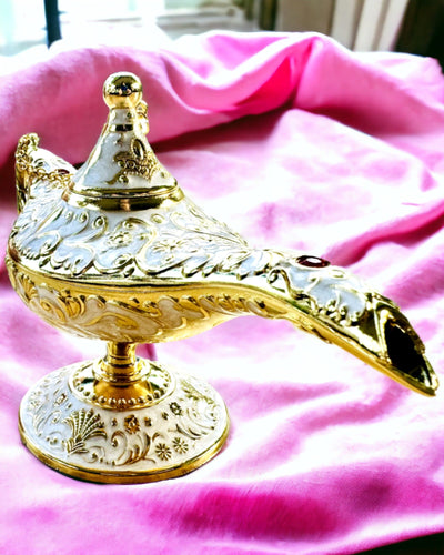 Magische Lamp van Aladdin met Graveeroptie - Witte Variant, verweven met goud