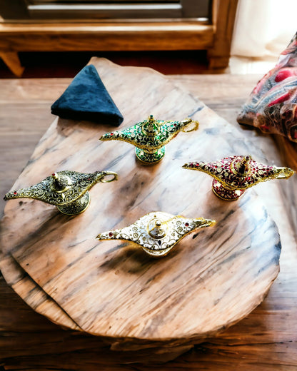 Magische Lamp van Aladdin met Graveeroptie - Witte Variant, verweven met goud