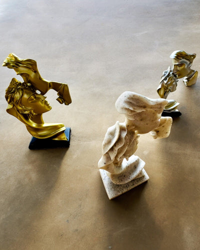 Beeldje "Elegantie in Steen" kleur zilver - Decoratief met Optie voor Graveren, 2 afmetingen om te kiezen