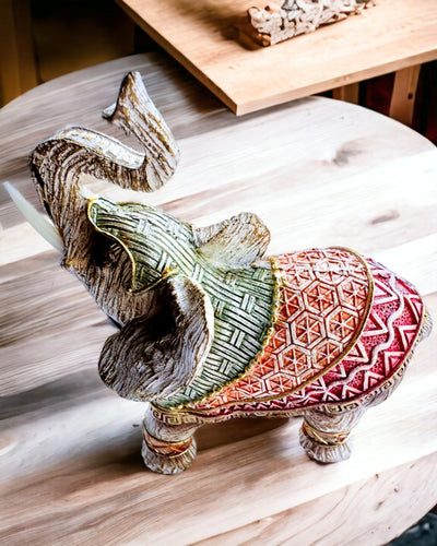 Słoniowa Stróżka – Decoratieve Olifant van Hars met Gravureoptie