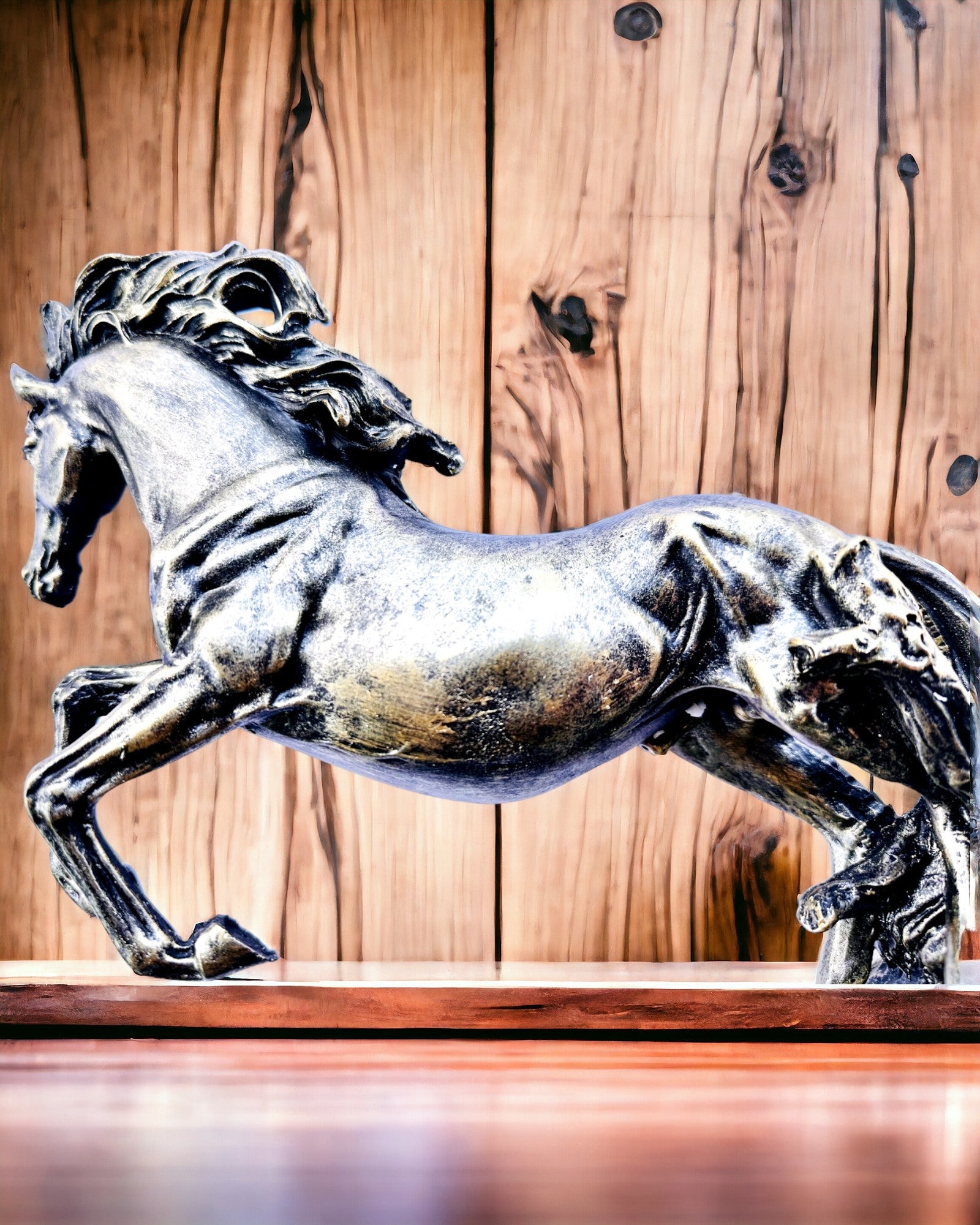 Noblesse - Beeldje, Standbeeld van een Paard in Beweging - mogelijkheid tot personalisatie met gravure als cadeau