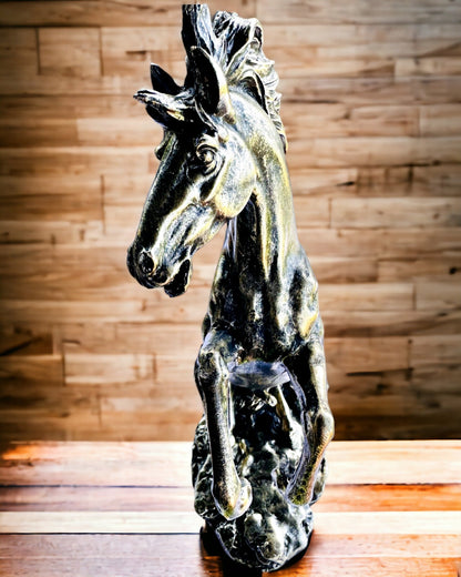Noblesse - Beeldje, Standbeeld van een Paard in Beweging - mogelijkheid tot personalisatie met gravure als cadeau