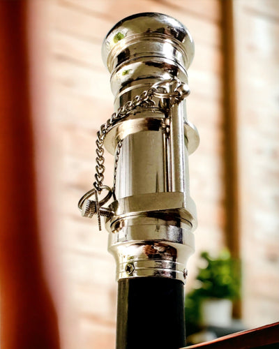 WANDELSTOK MET HANDVAT EN TELESCOOPFUNCTIE – ELEGANT EN MODIEUS, 95 CM - kapiteins "Navigator's Crest"