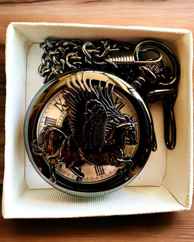 Zakhorloge "Equus Tempus" - Zwart met Paardenmotief, mogelijkheid tot personalisatie met gravure - witte wijzerplaat