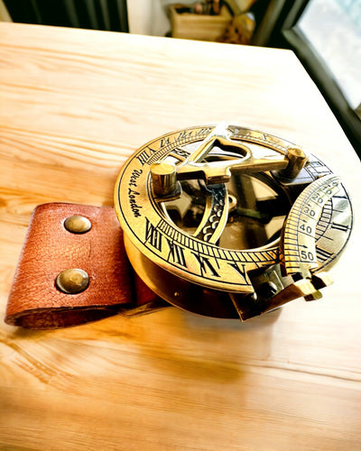 Zonnewijzer "Antieke Kompas", polshorloge met kompas, mogelijkheid tot personalisatie met gravure