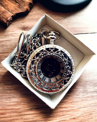 Zilveren zakhorloge "Vintage Elegance" met mogelijkheid tot personalisatie met gravure
