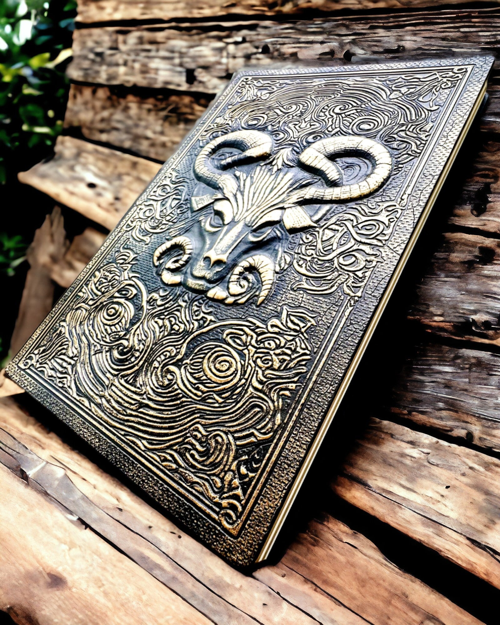 Magiczny Notes, notitieboek "Boski Byk" - Elegante en Unieke Papeterie, personalisatie met gravure