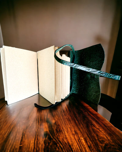 Premium Lederen Notitieboek "Natuurlijke Elegantie" - 200 pagina's, 120g, notitieboek, schetsboek, 2 kleuren beschikbaar, personalisatie met gravure