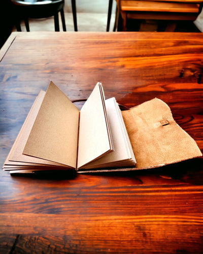 Premium Notitieboek "RetroNotes" – Elegant notitieboek van Echt Leer - 200 pagina's, 120g, notitieboek, schetsboek, bruine kleur, personalisatie met gravure