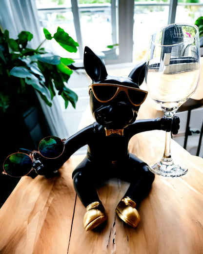 Exclusief Beeldje "Stijlvolle Bulldog", kleur zwart, houder voor wijnglas of champagneglas, personalisatie met gravure