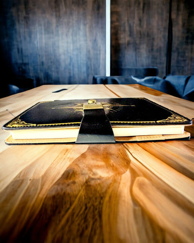 Notitieboek Premium met Cijferslot A5 - Vintage Stijl met Kompas, Japans Design, Kantoorartikelen voor Studenten en Bedrijven. Personalisatie met Gravure