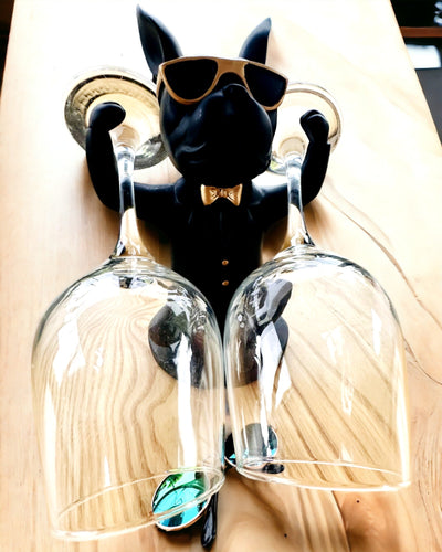 Figurka Bulldog Elegance - Exclusieve wijnglashouder, mogelijkheid tot personalisatie met gravure