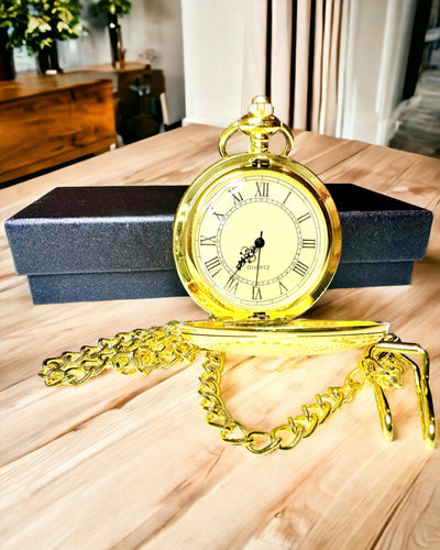 Goudkleurig Vintage Zakhorloge met Gravures – Elegant Herenaccessoire, Perfect Cadeau-idee