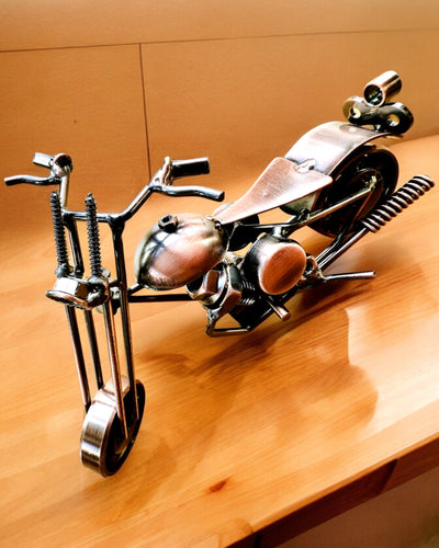 Handgemaakt Motorfietsmodel van ijzer, Chopper, personalisatie, gravure als cadeau