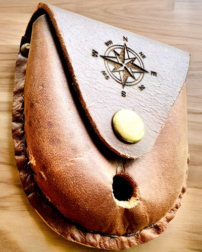 Leren Etui "Odkrywca" - voor compacte kompas of zakhorloge - mogelijkheid tot personalisatie met gravure