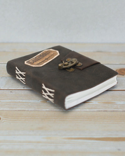 Secretum Anima – Leren aantekenboek Biecht met sluiting