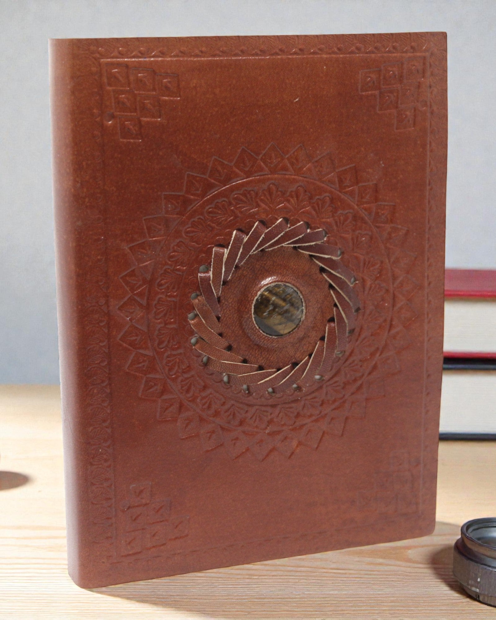 Aureum Vision – Leren notitieboek met tijgeroog