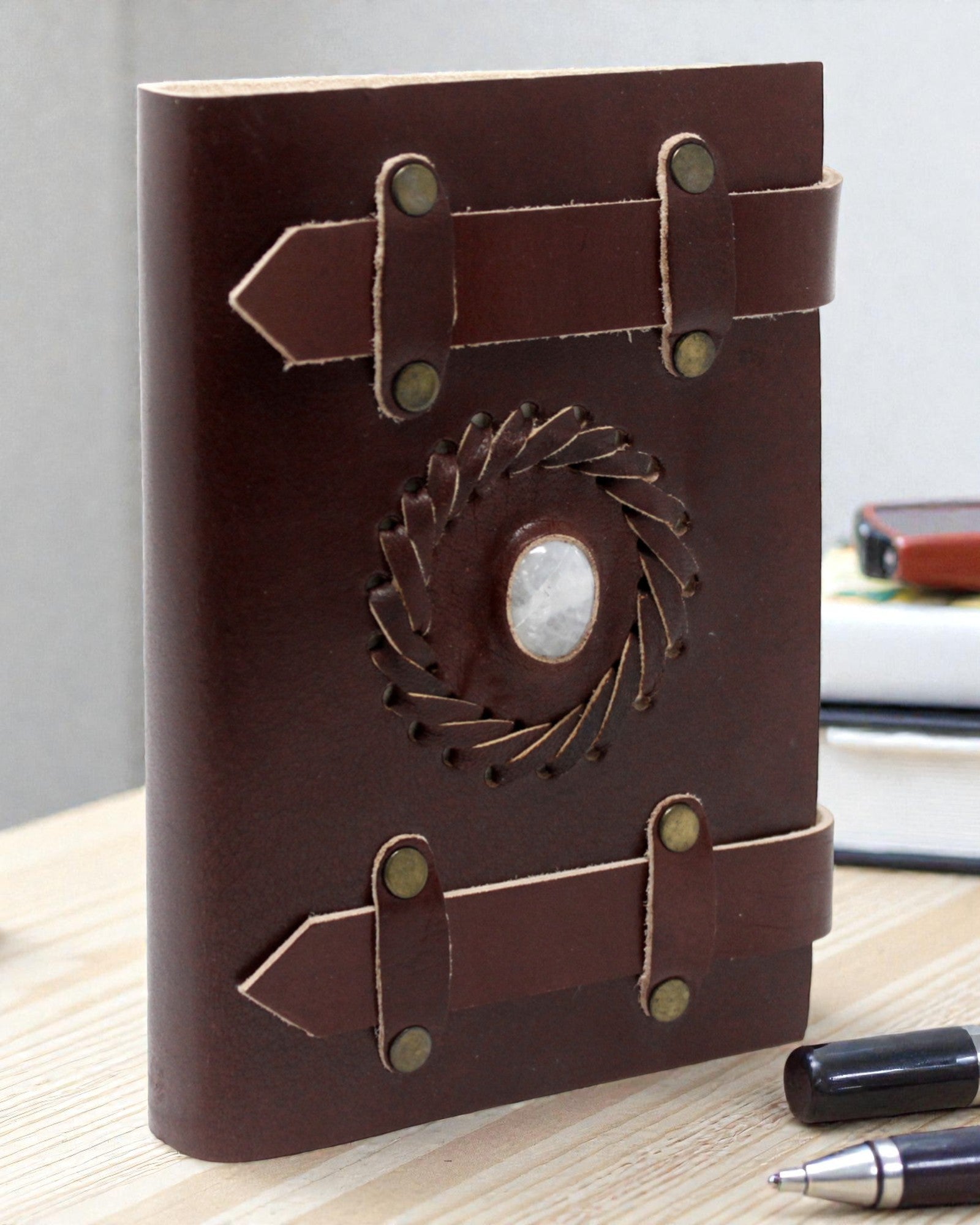 Leren notitieboek maansteen Luna-riem – 15 × 10 cm